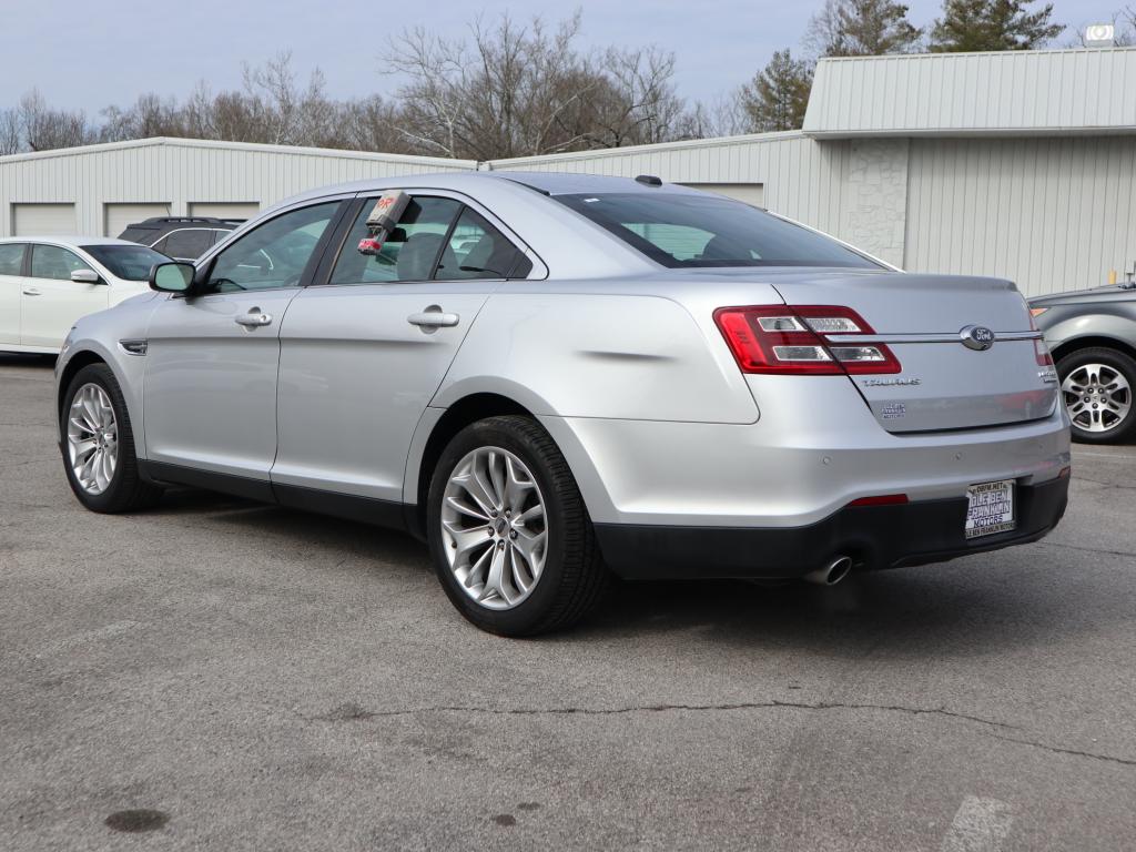 Pre-Owned 2018 Ford Taurus Limited FWD 4dr Car