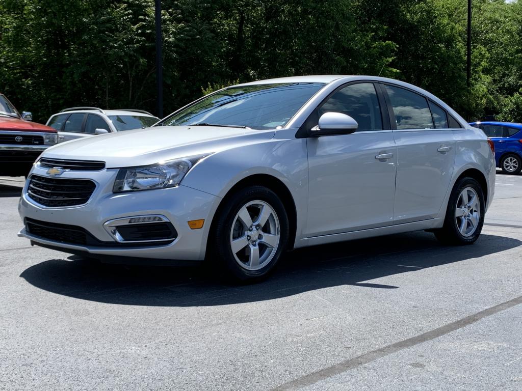 PreOwned 2016 Chevrolet Cruze Limited LT FWD 4dr Car