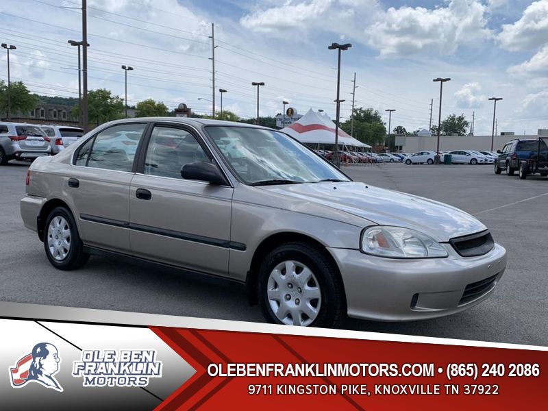 Pre-Owned 2000 Honda Civic LX FWD 4dr Car